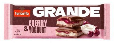 Молочний шоколад Terravita Grande Cherry & Yoghurt 235 г 5337 фото